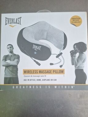 Everlast Neck Massage Pillow in Black and Gray